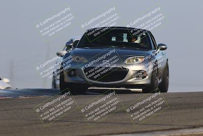 media/Oct-19-2025-Speed Ventures (Sun) [[a6e7fe67be]]/Black/Session 1 (Grapevine)/